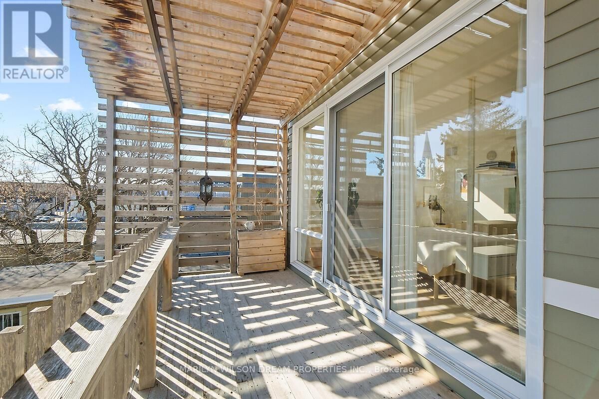 67 PINHEY STREET Image 25