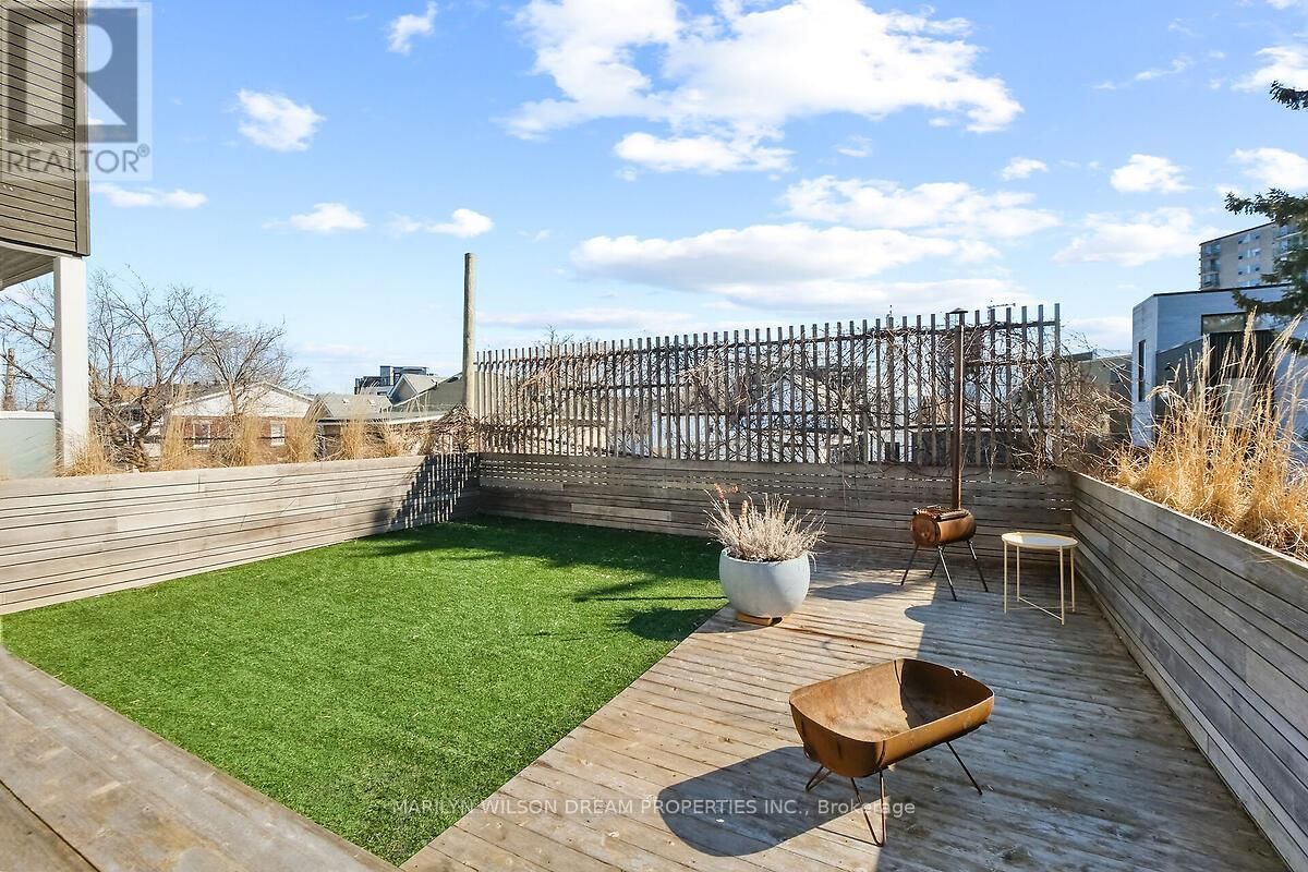 67 PINHEY STREET Image 29