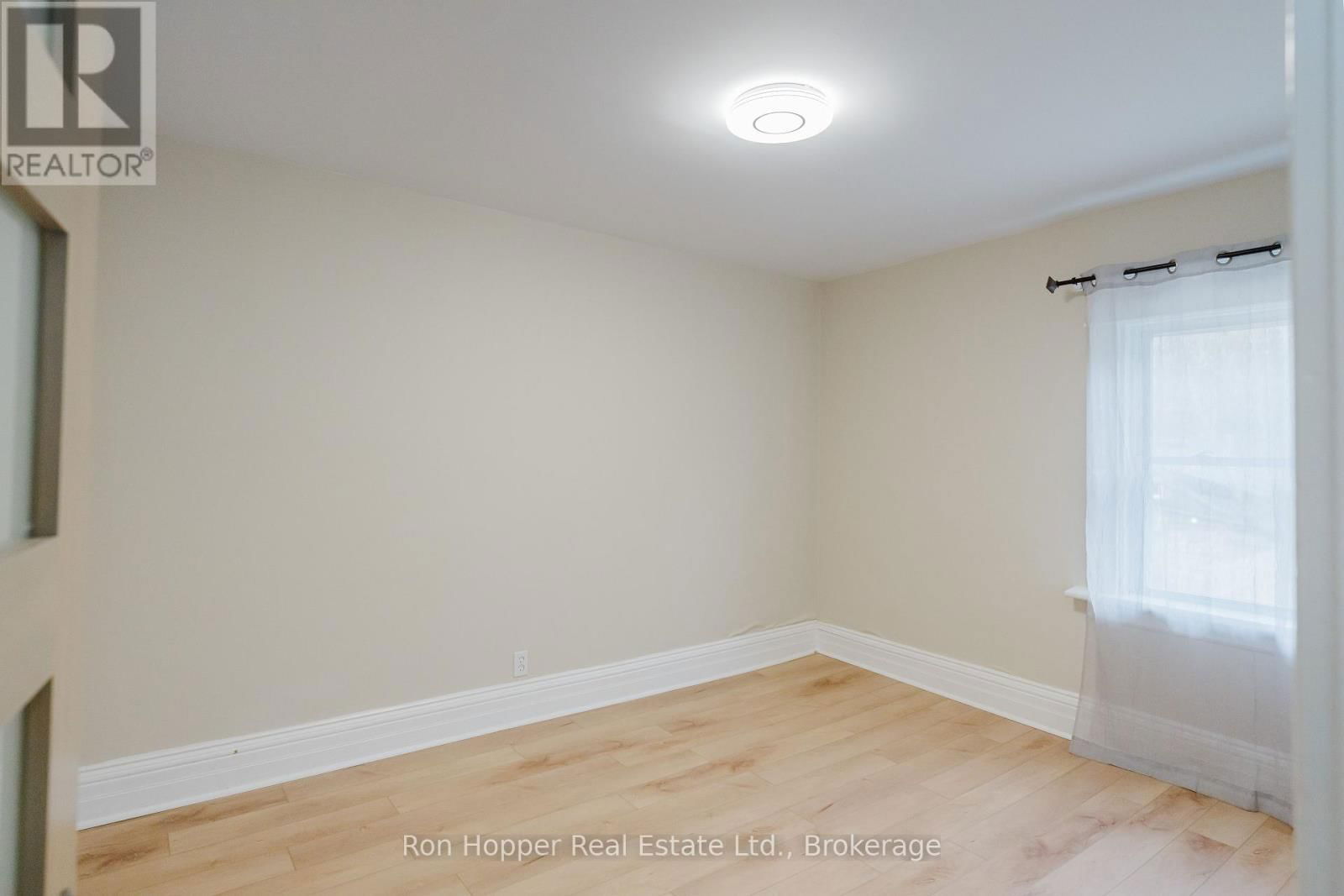 539 4TH AVENUE EAST Image 18