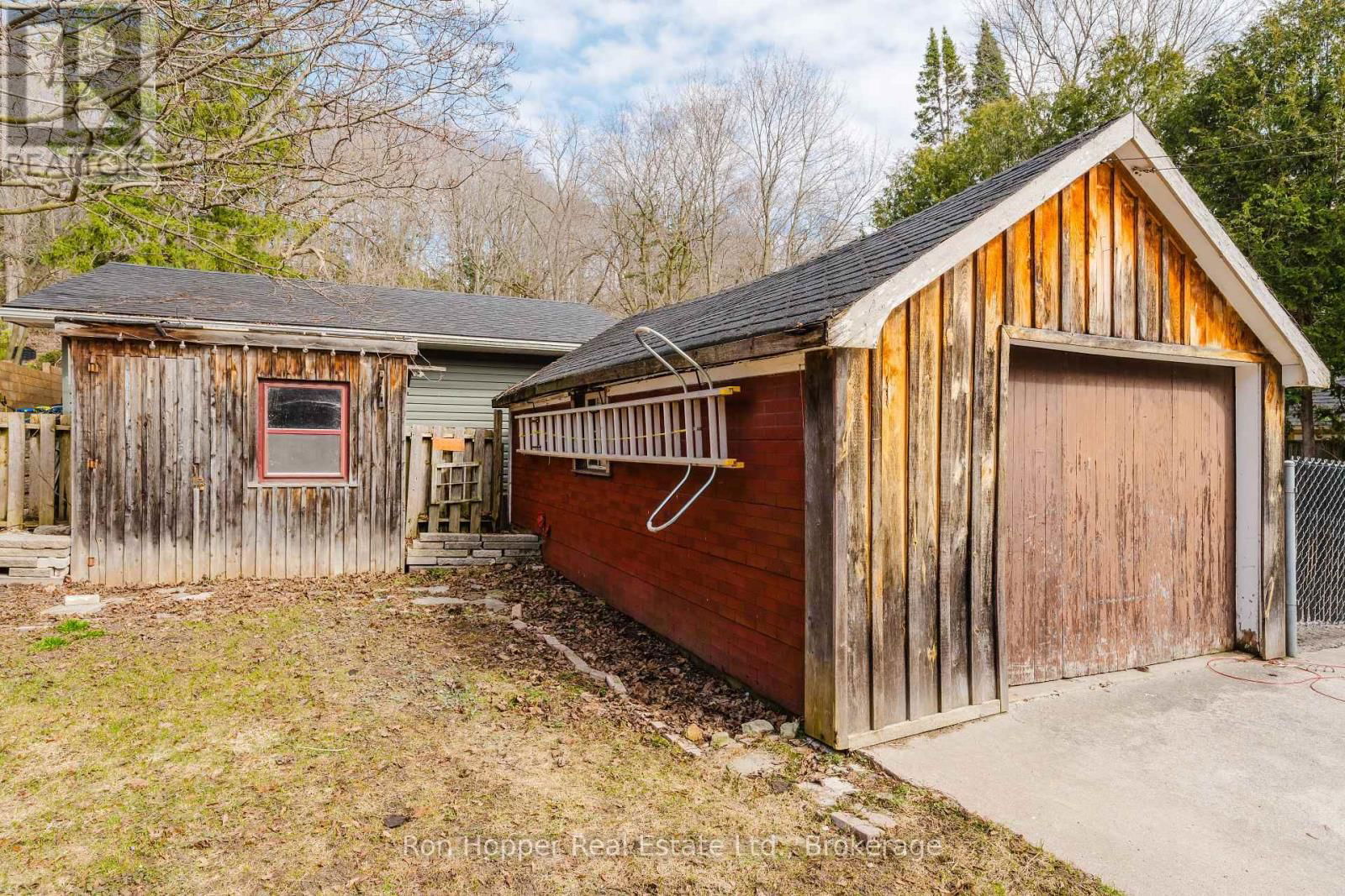 539 4TH AVENUE EAST Image 36
