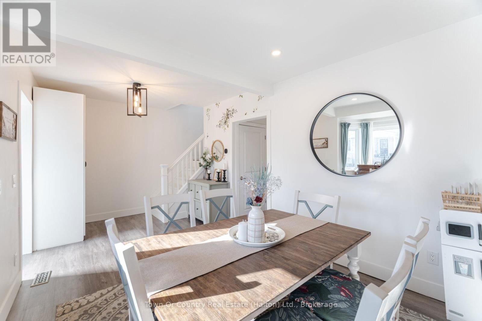 23 PRINCE STREET Image 9