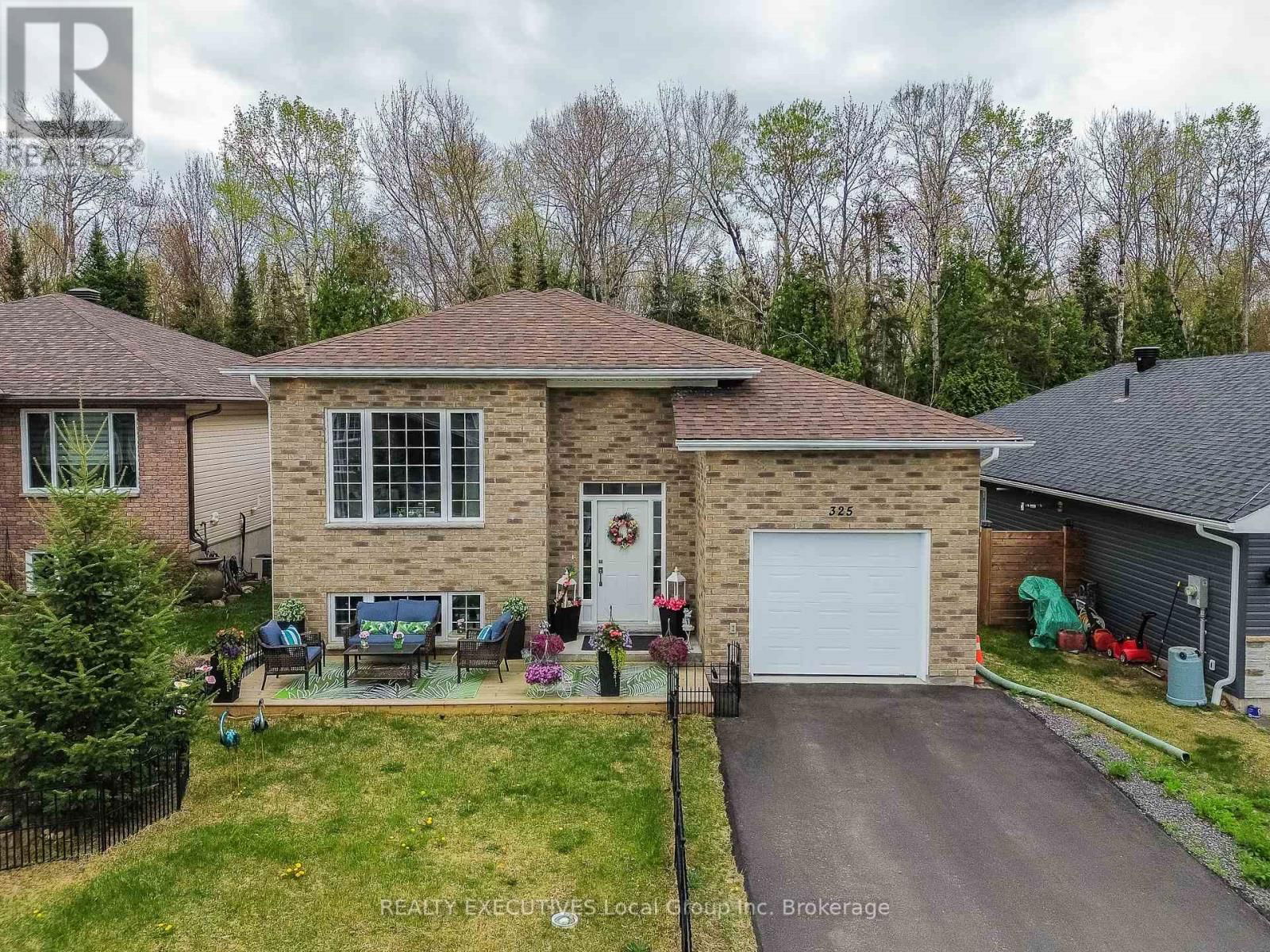 325 THELMA AVENUE Image 1