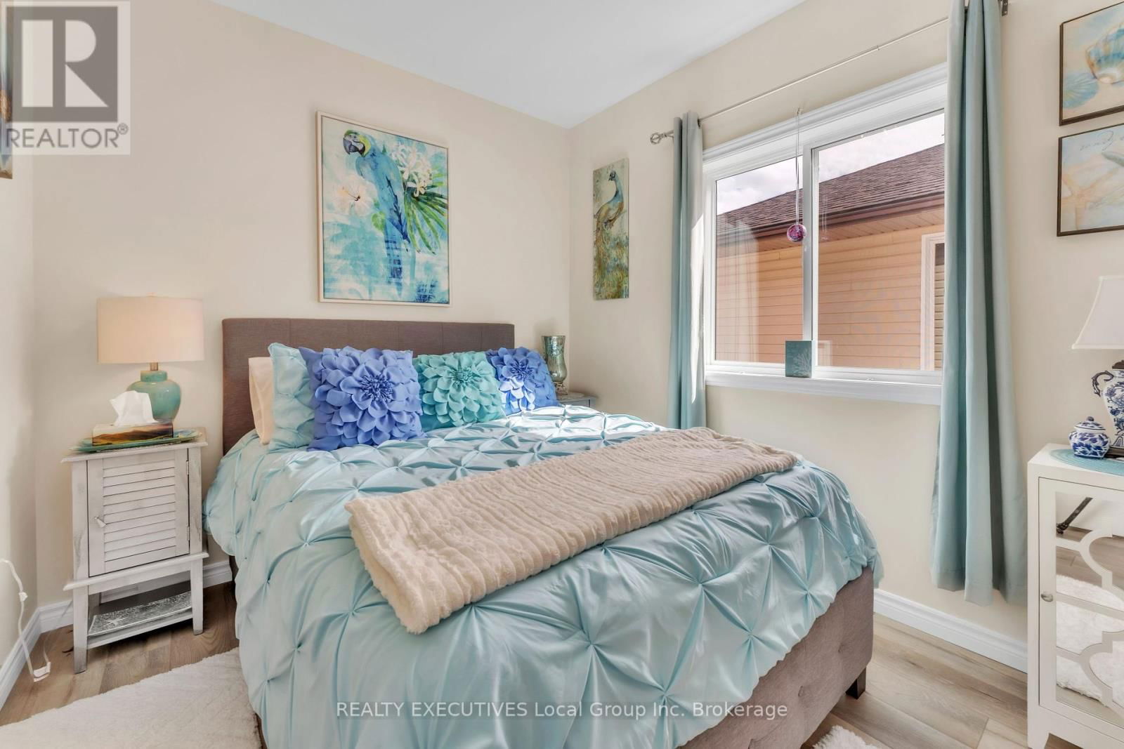325 THELMA AVENUE Image 21
