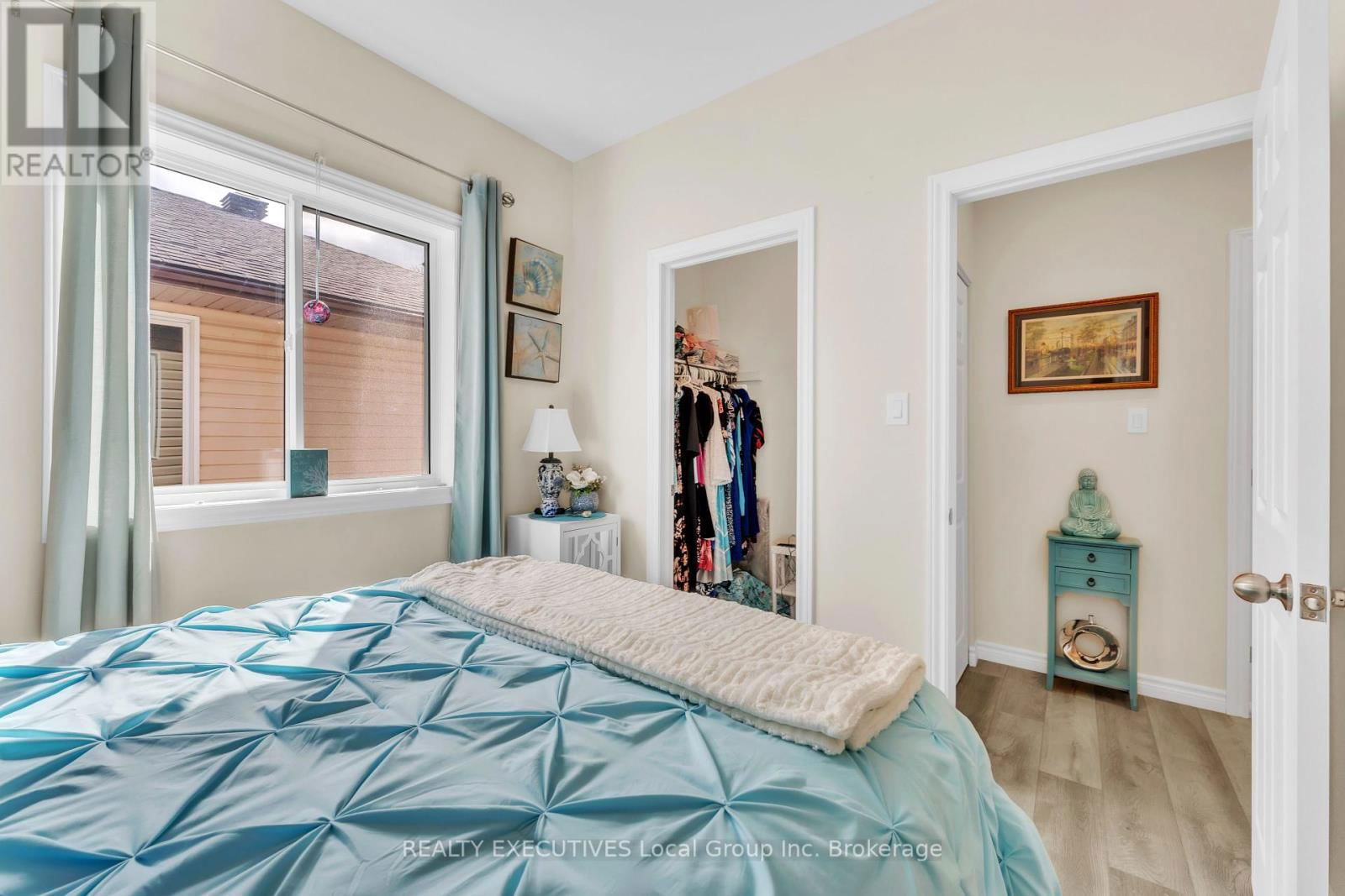 325 THELMA AVENUE Image 22