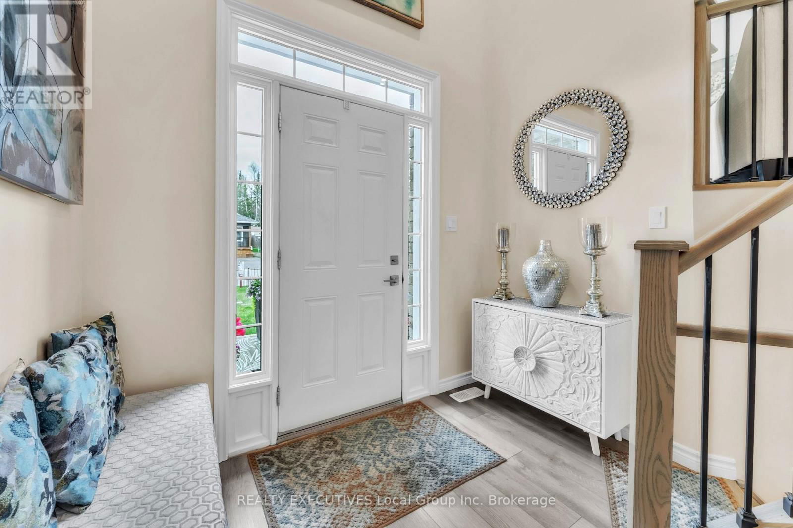 325 THELMA AVENUE Image 34