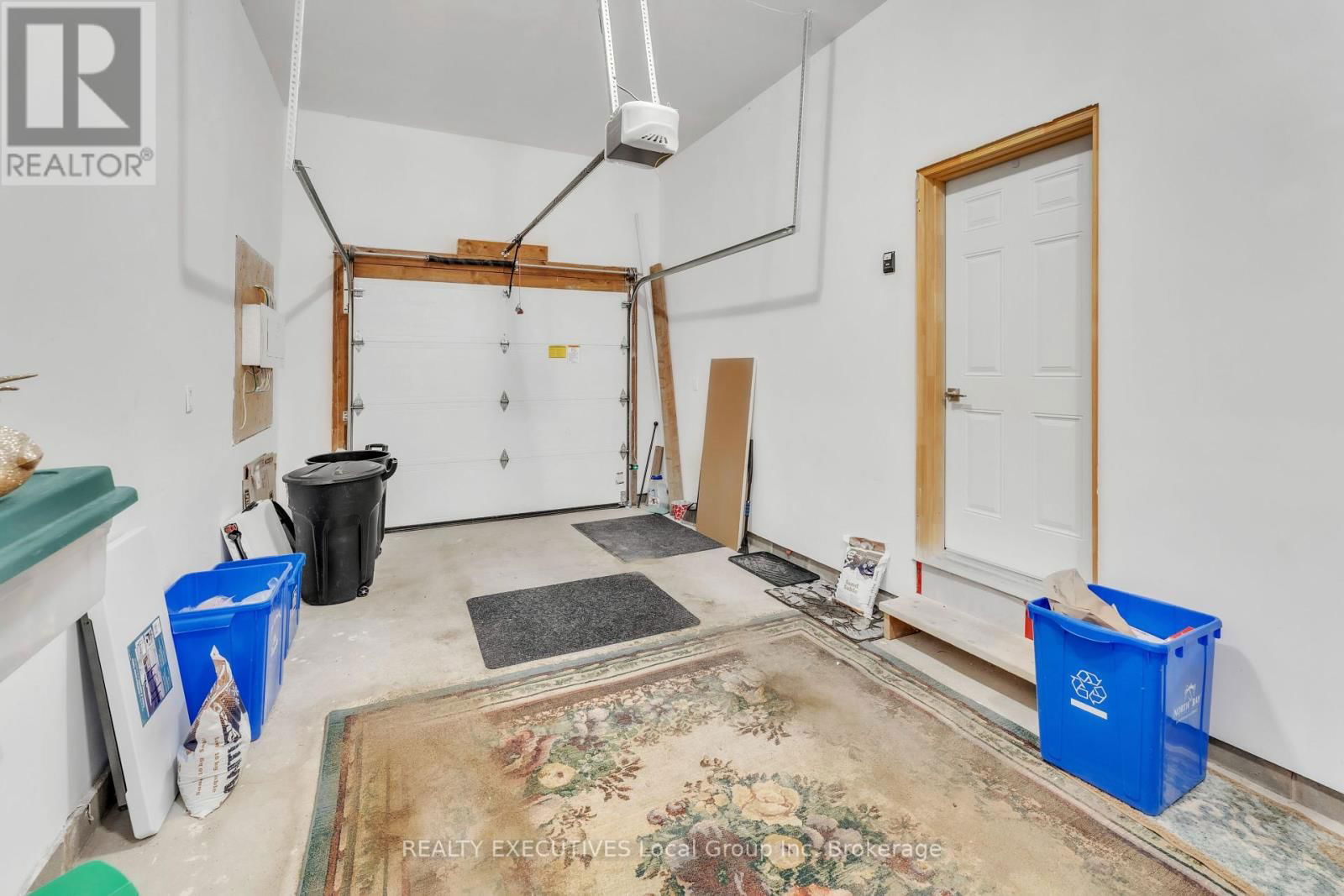 325 THELMA AVENUE Image 35