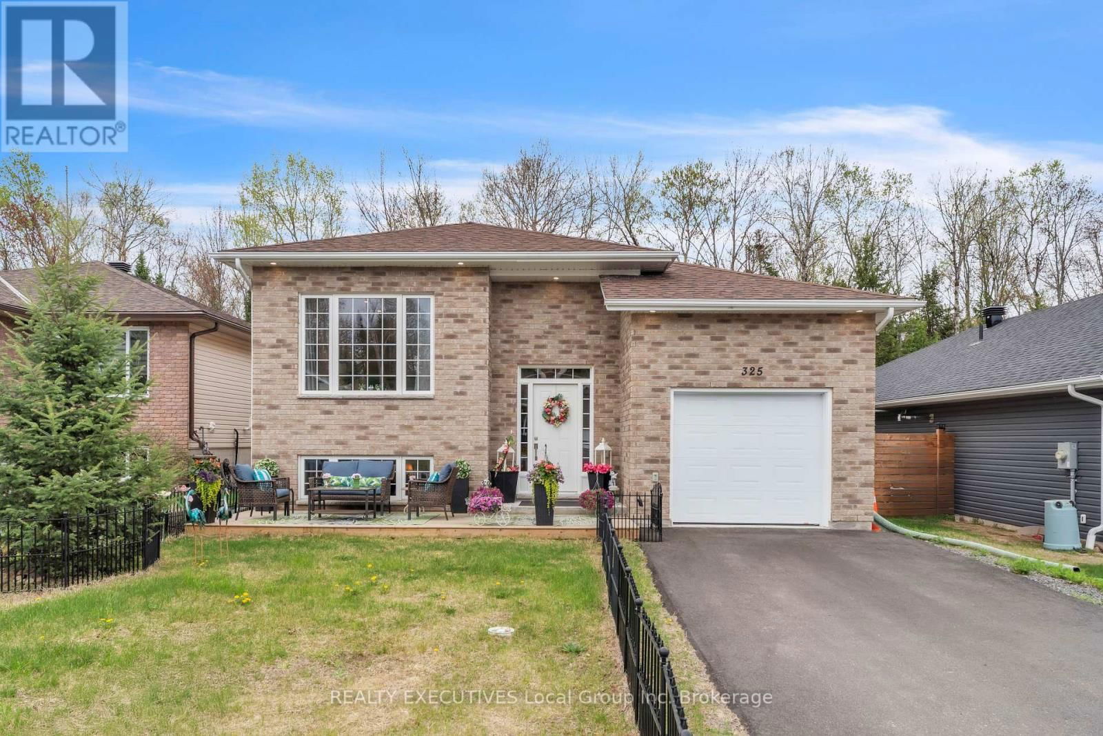325 THELMA AVENUE Image 36