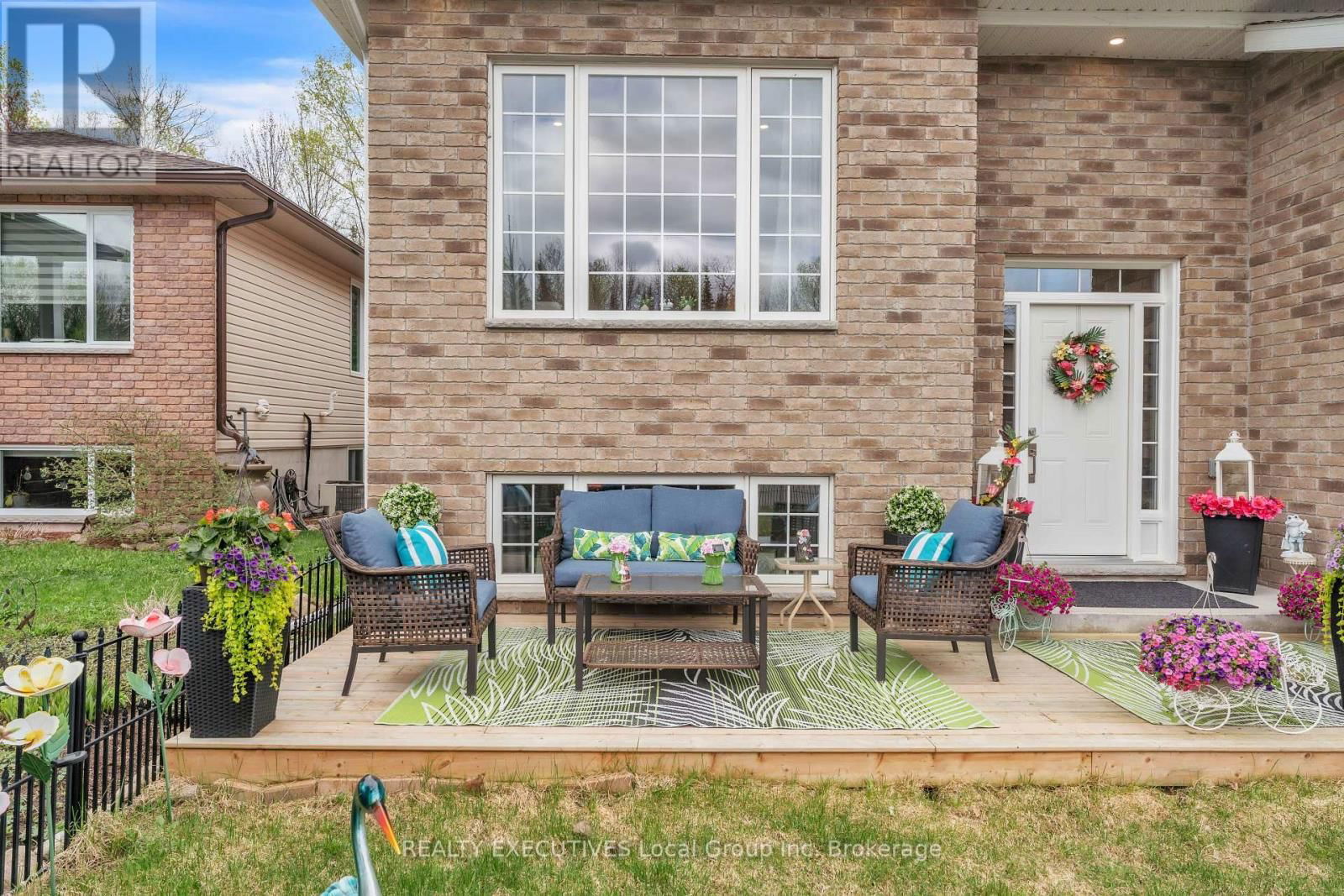 325 THELMA AVENUE Image 38