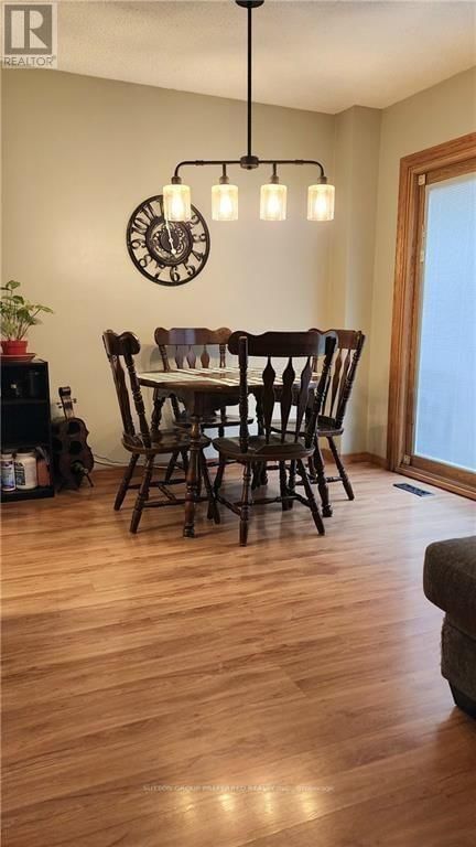 48 ANDERSON STREET Image 11