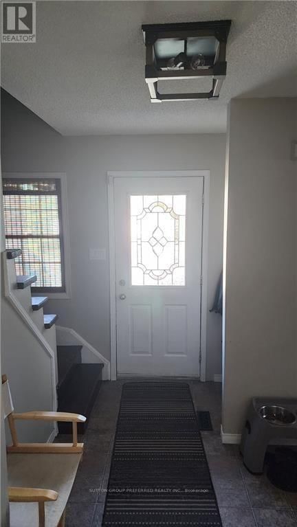 48 ANDERSON STREET Image 6
