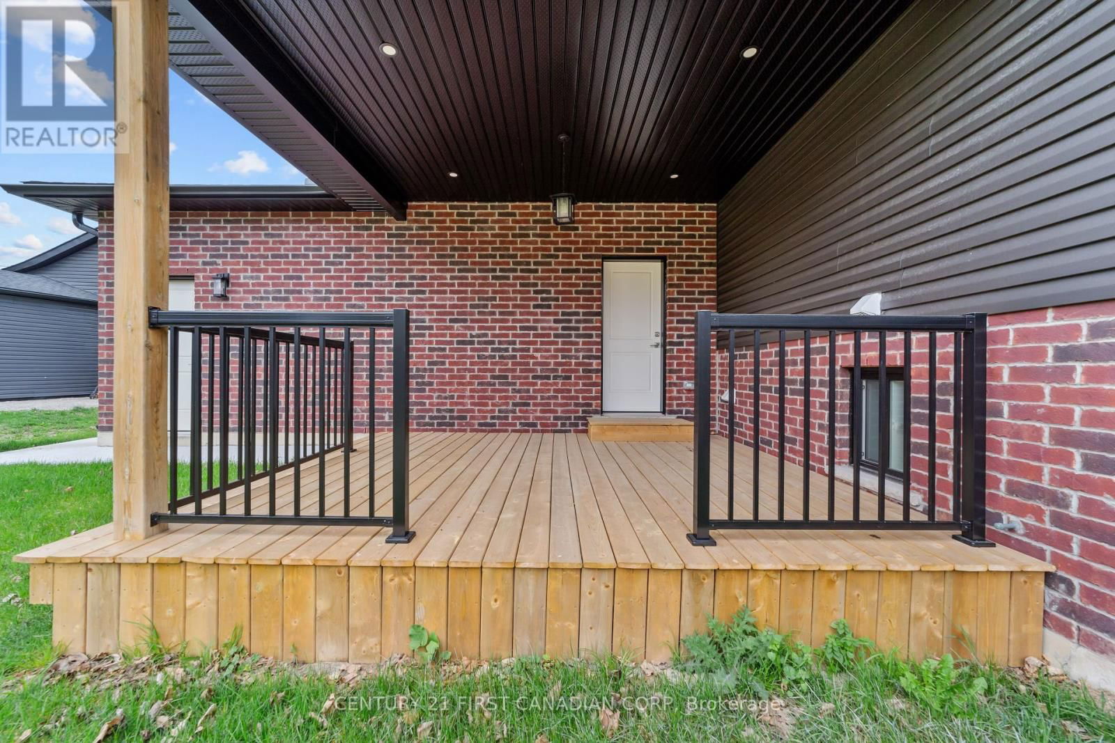 134 KING STREET Image 16