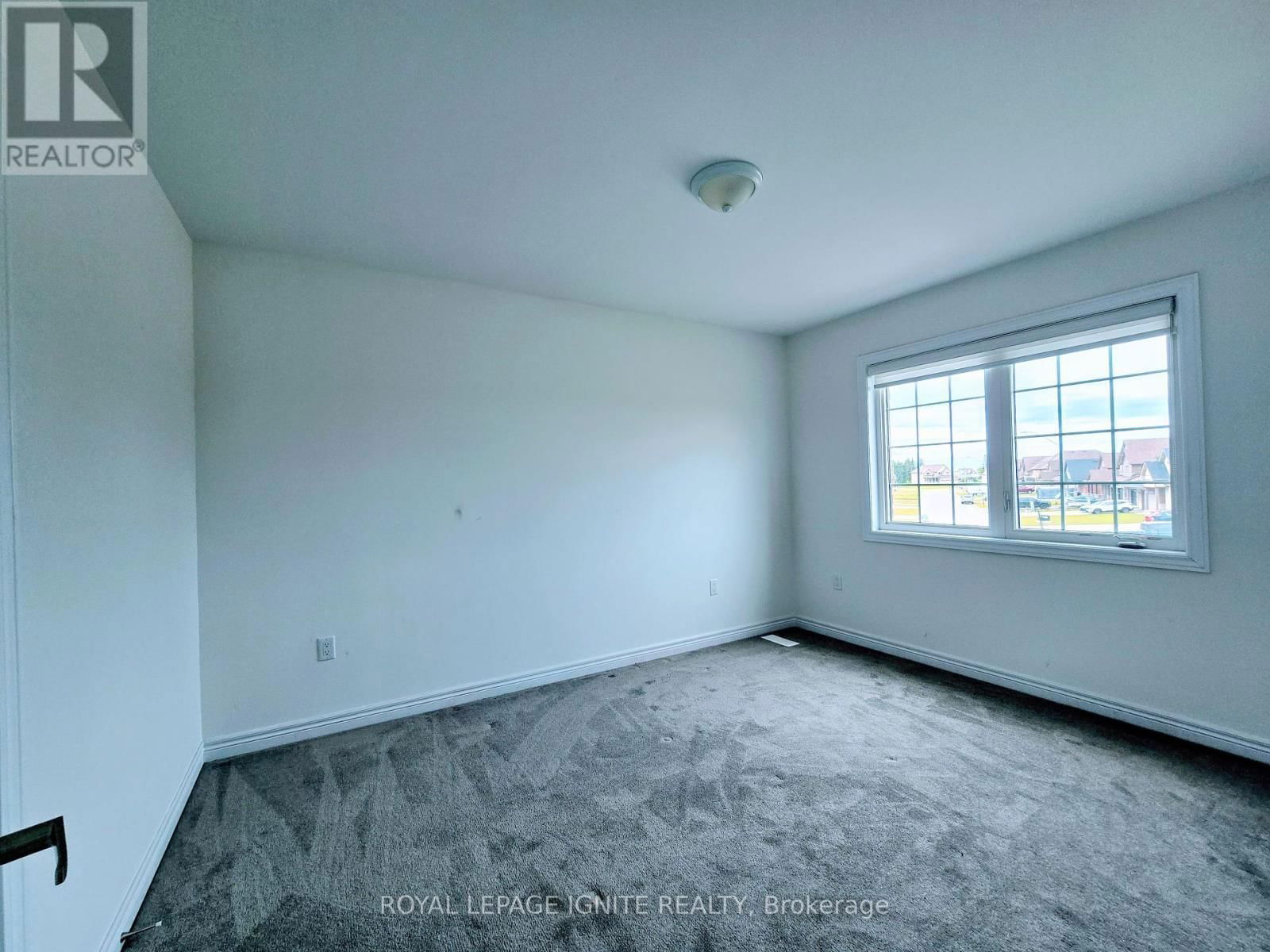 57 SUMMER BREEZE DRIVE Image 36