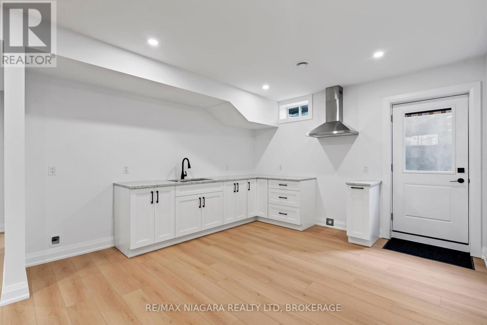 4213 MANSON LANE Image 33