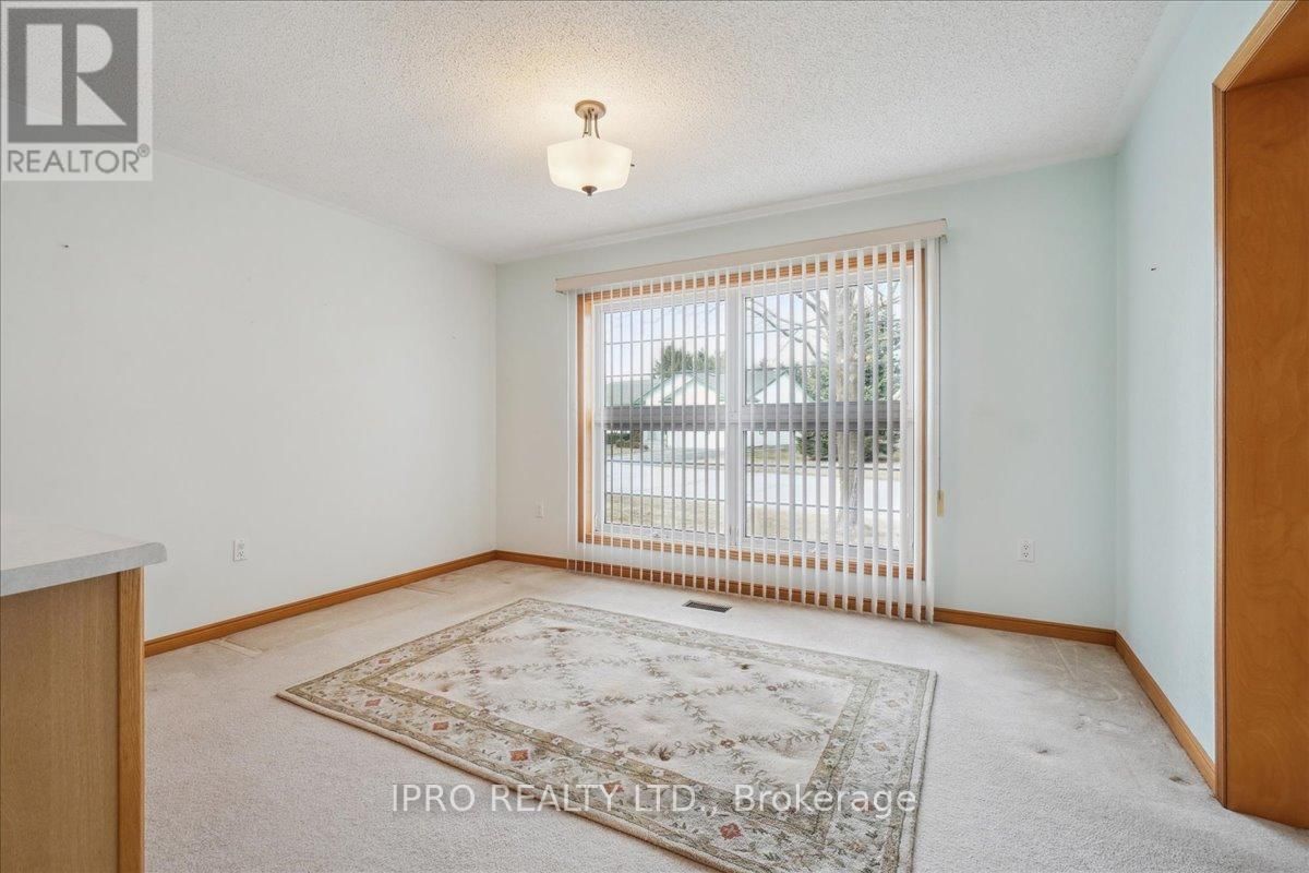 36 WHITE BARK WAY Image 13