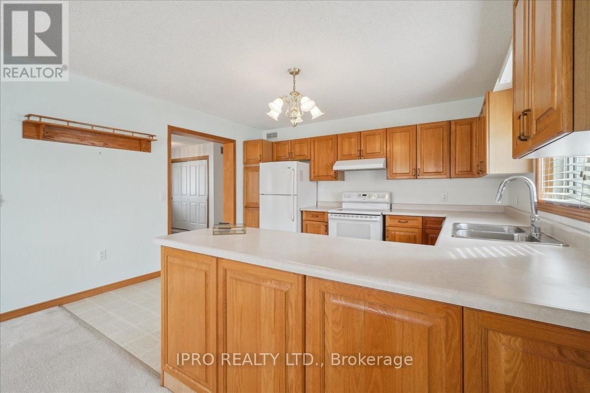 36 WHITE BARK WAY Image 16