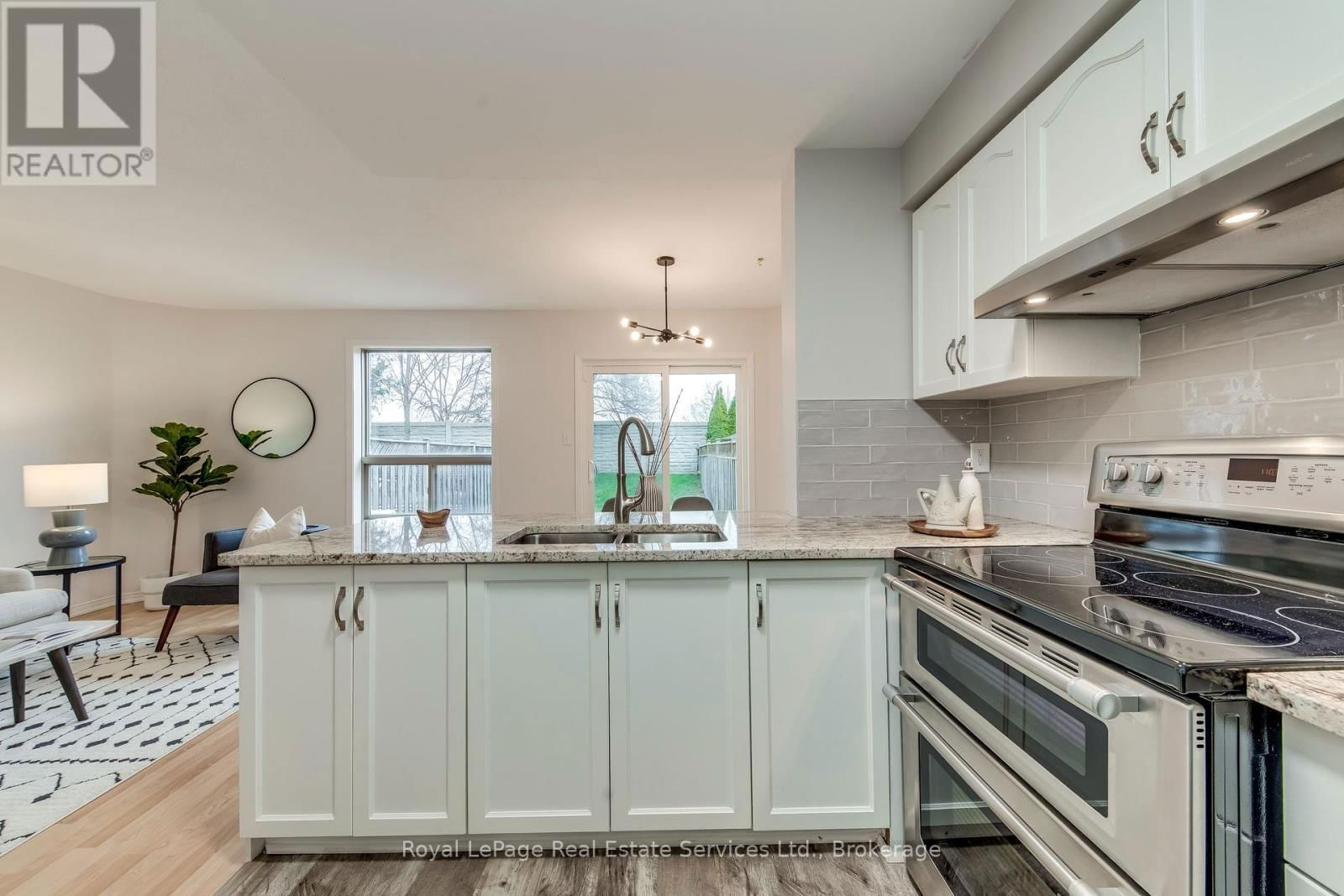 39 FOXBOROUGH DRIVE Image 15