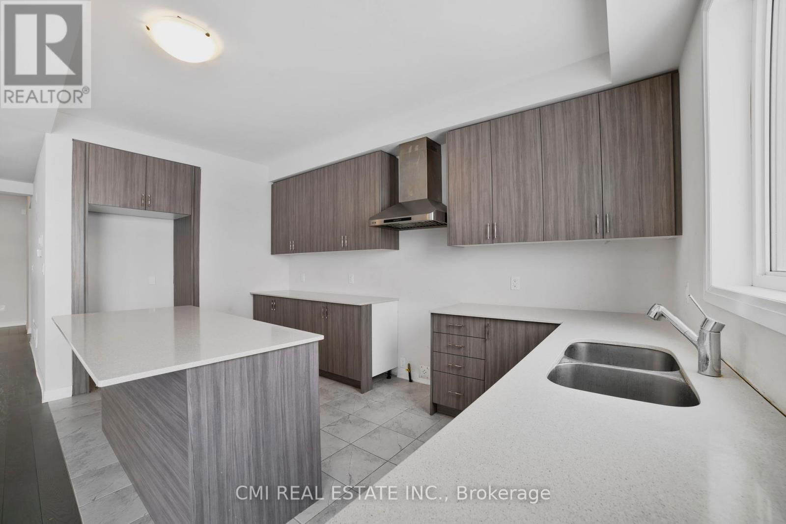 177 LESLIE DAVIS STREET Image 11