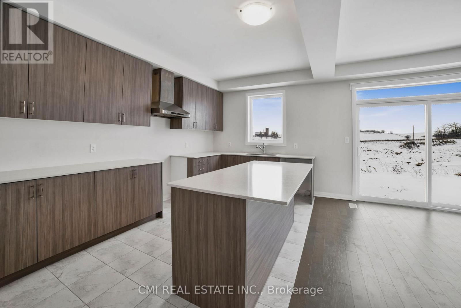 177 LESLIE DAVIS STREET Image 14