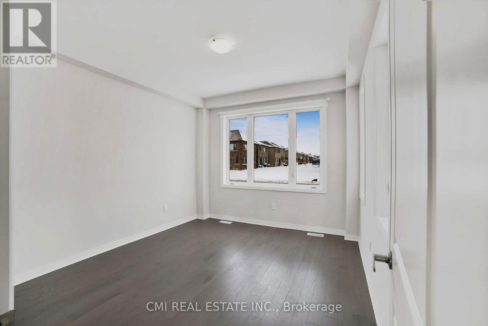 177 LESLIE DAVIS STREET Image 17