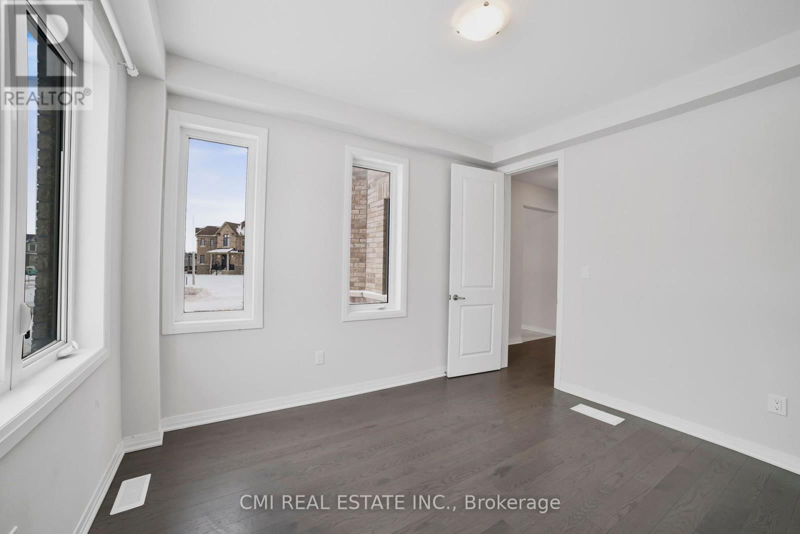 177 LESLIE DAVIS STREET Image 18