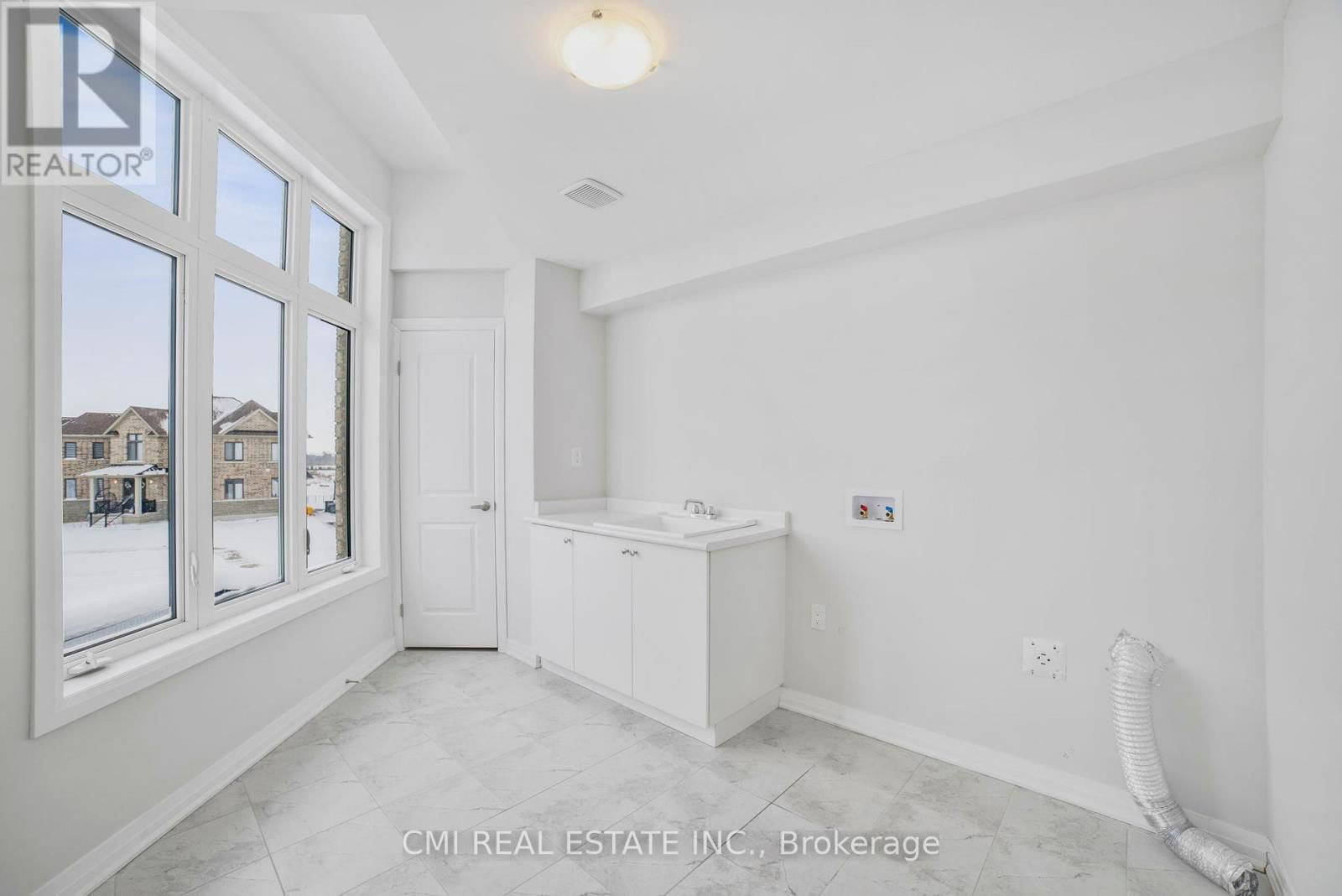 177 LESLIE DAVIS STREET Image 23