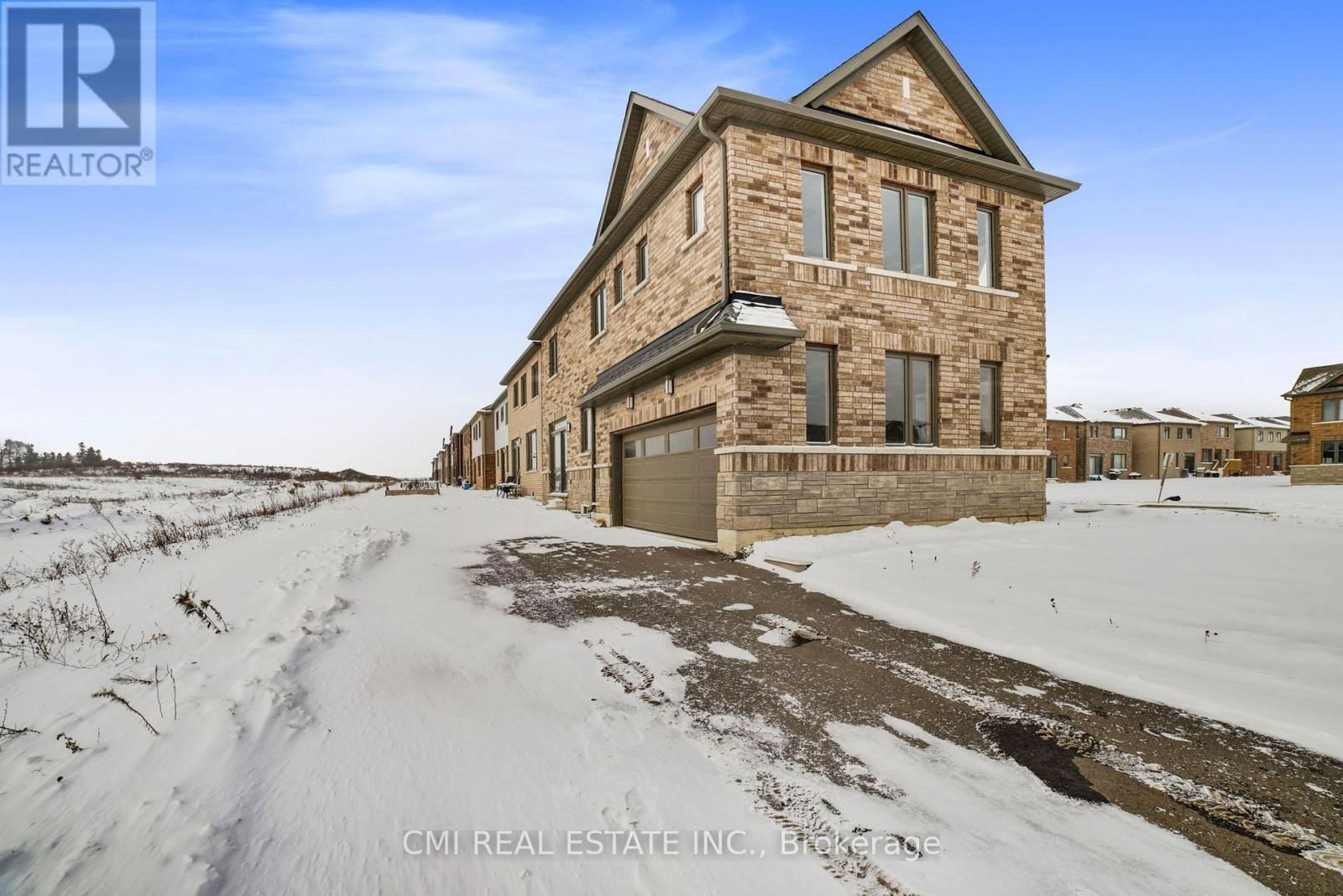 177 LESLIE DAVIS STREET Image 43
