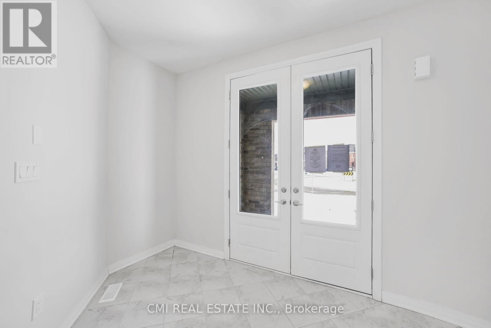 177 LESLIE DAVIS STREET Image 5