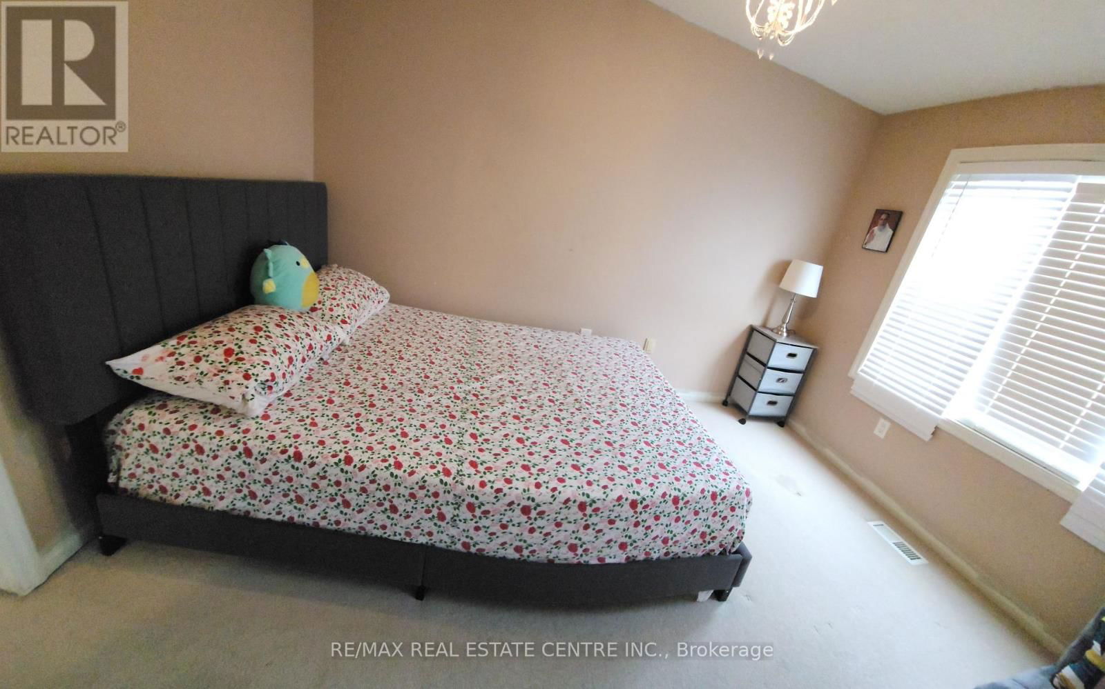 153 HALIFAX STREET Image 15