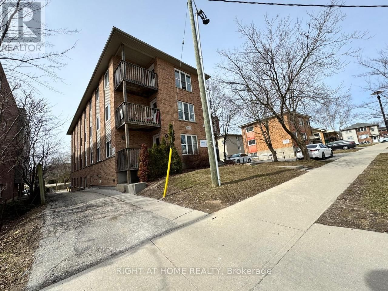 347 SPRUCE STREET Image 7