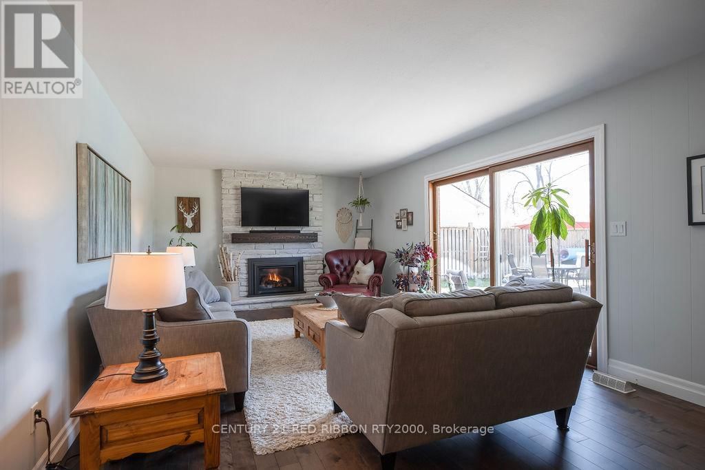 218 RIVERVIEW DRIVE Image 21