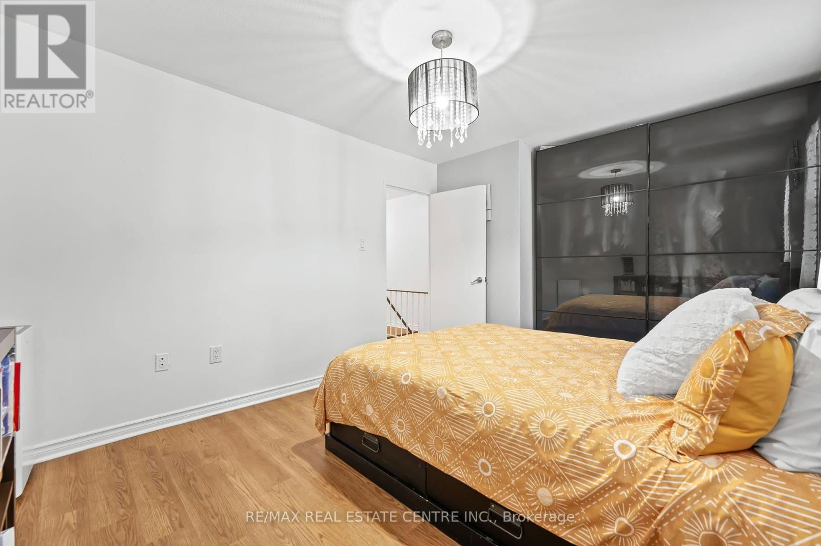 141 - 350 QUIGLEY ROAD Image 16