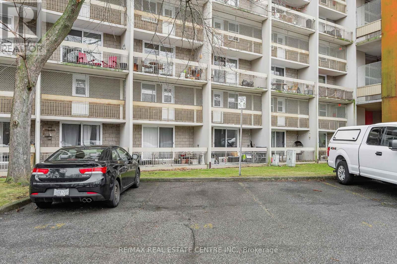 141 - 350 QUIGLEY ROAD Image 23