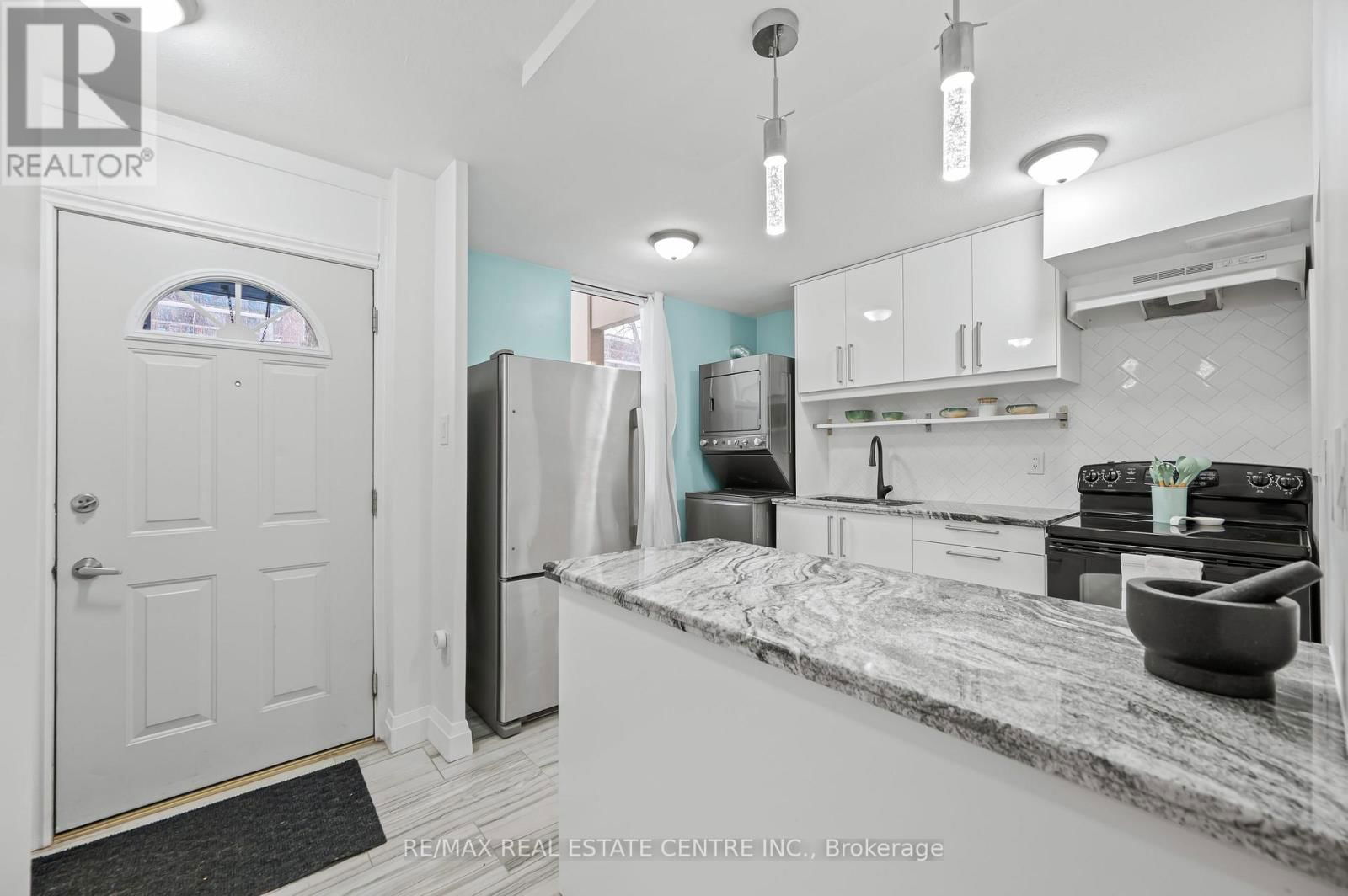 141 - 350 QUIGLEY ROAD Image 3