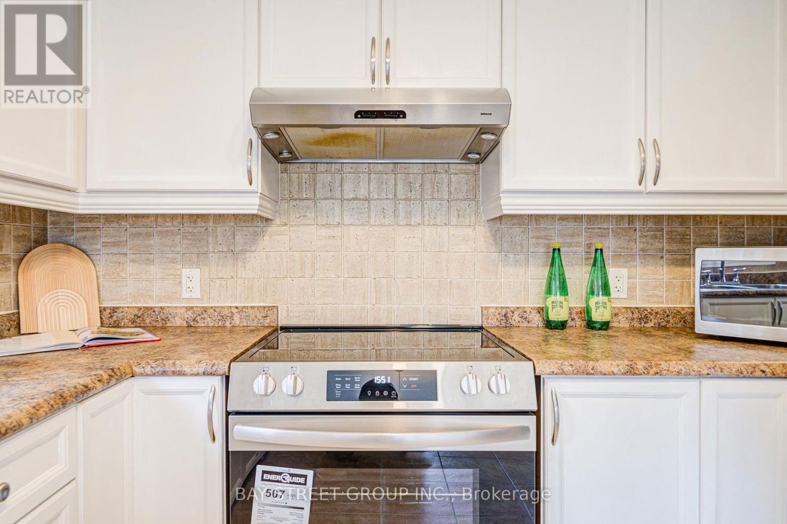 54 - 1085 HARROGATE DRIVE Image 5