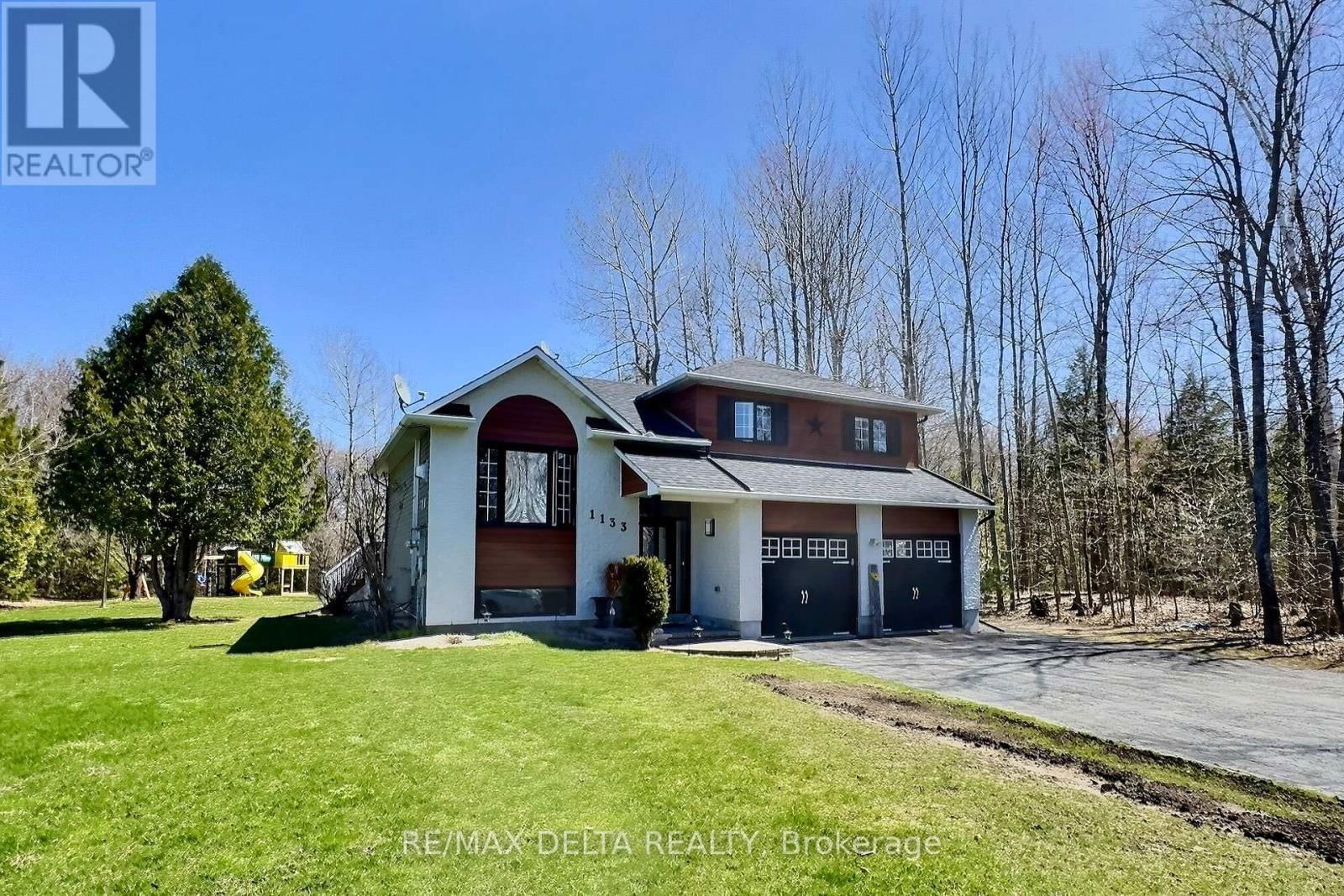 1133 HEMLOCK STREET Image 1