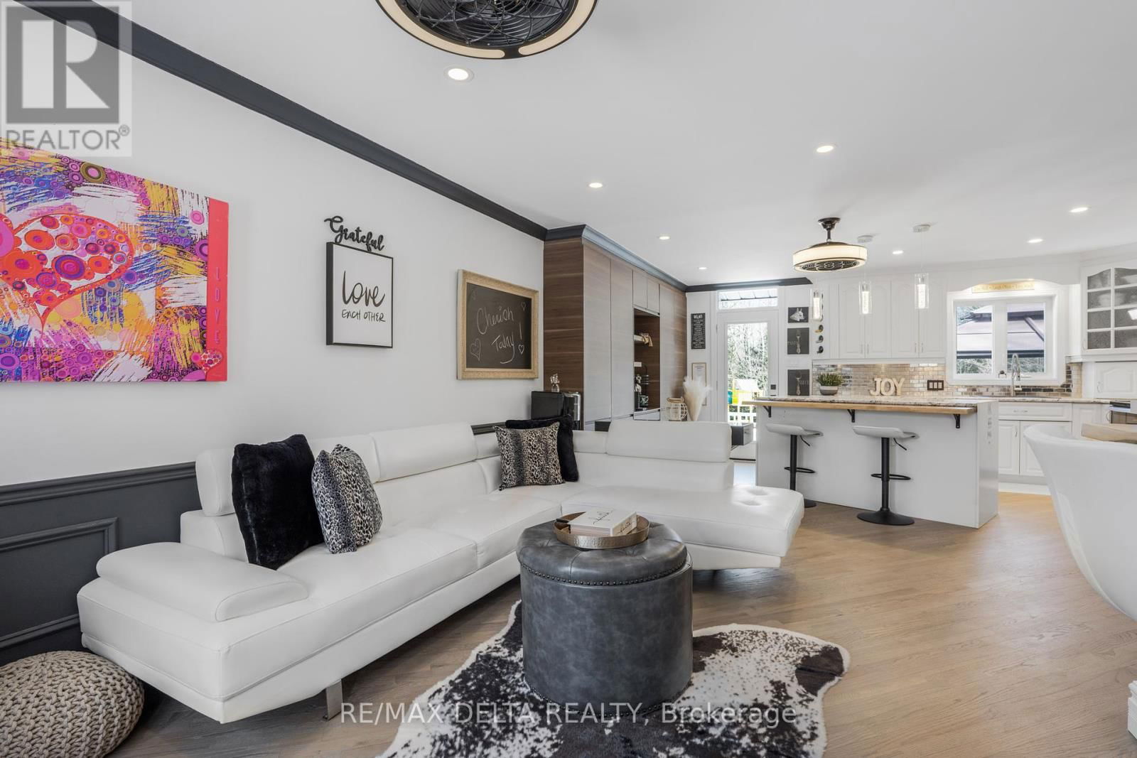 1133 HEMLOCK STREET Image 12