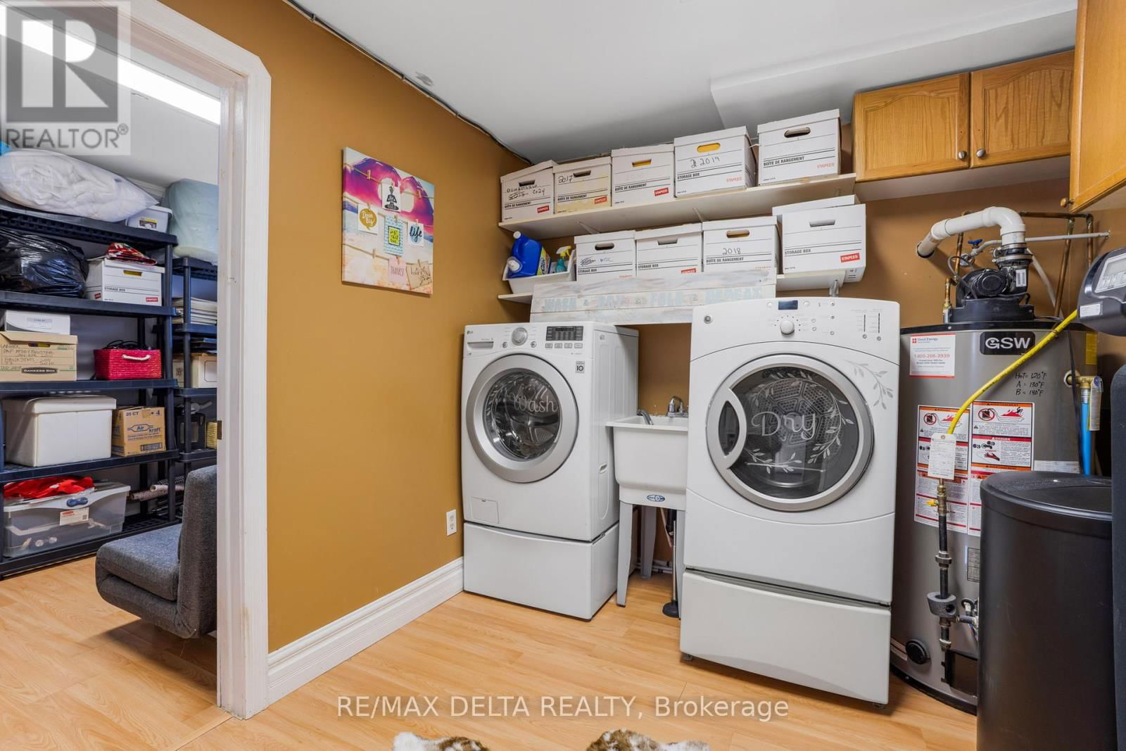 1133 HEMLOCK STREET Image 25