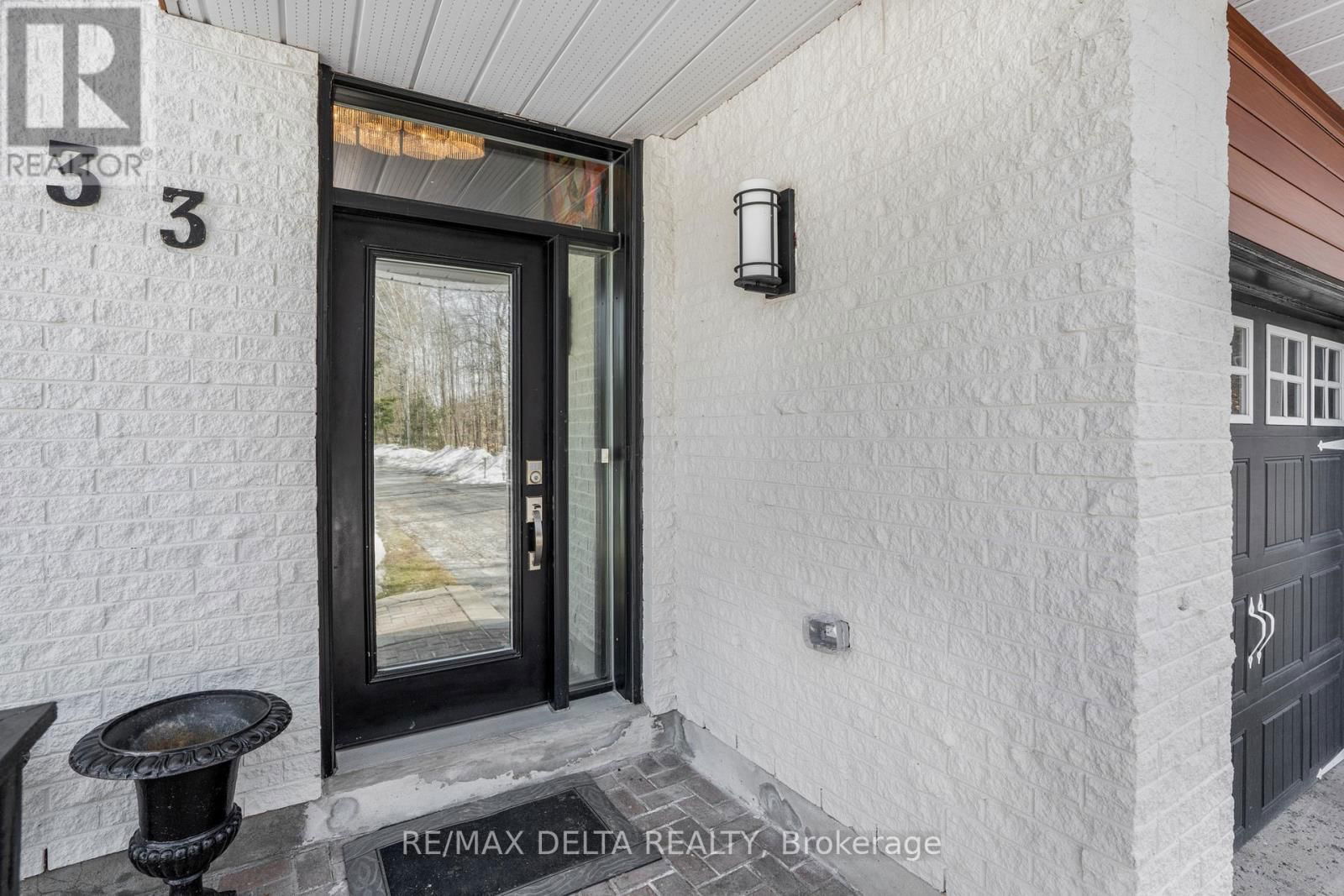 1133 HEMLOCK STREET Image 4