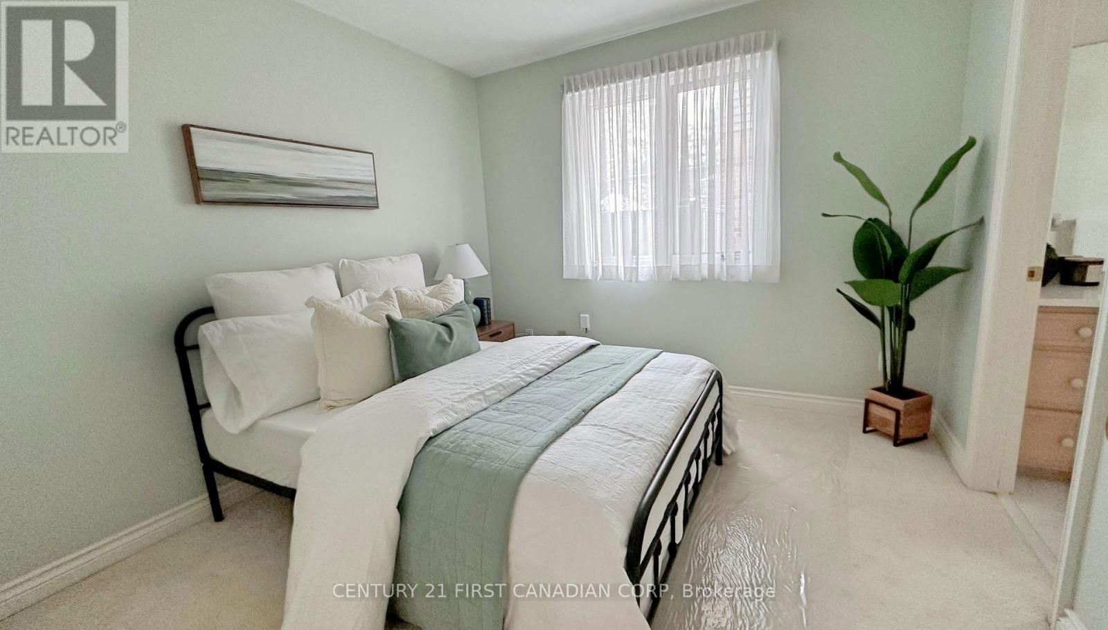 212 TIMBER DRIVE Image 16