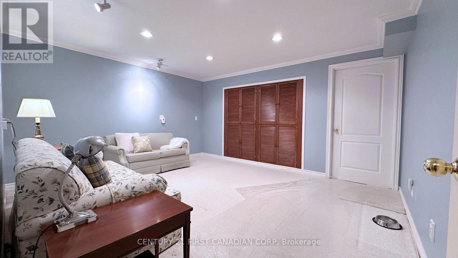 212 TIMBER DRIVE Image 27
