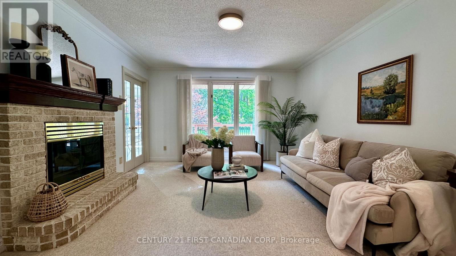 212 TIMBER DRIVE Image 9