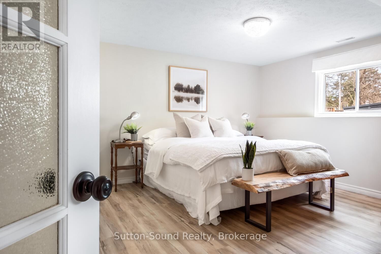 558 23RD STREET WEST Image 21