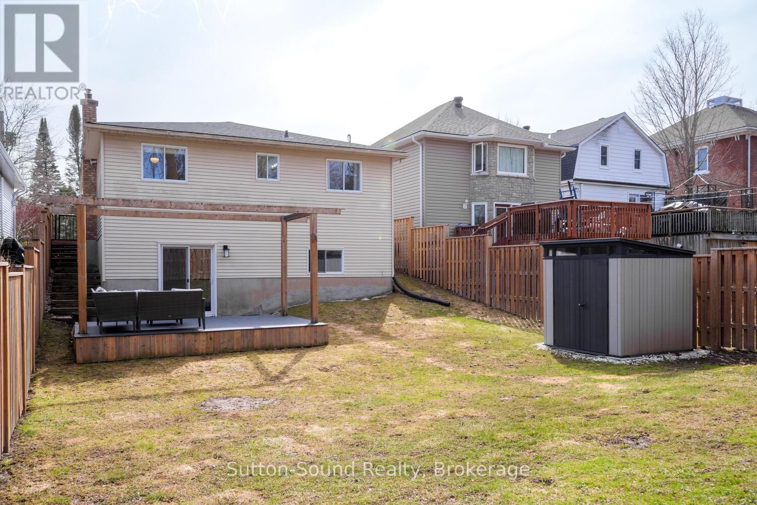 558 23RD STREET WEST Image 33