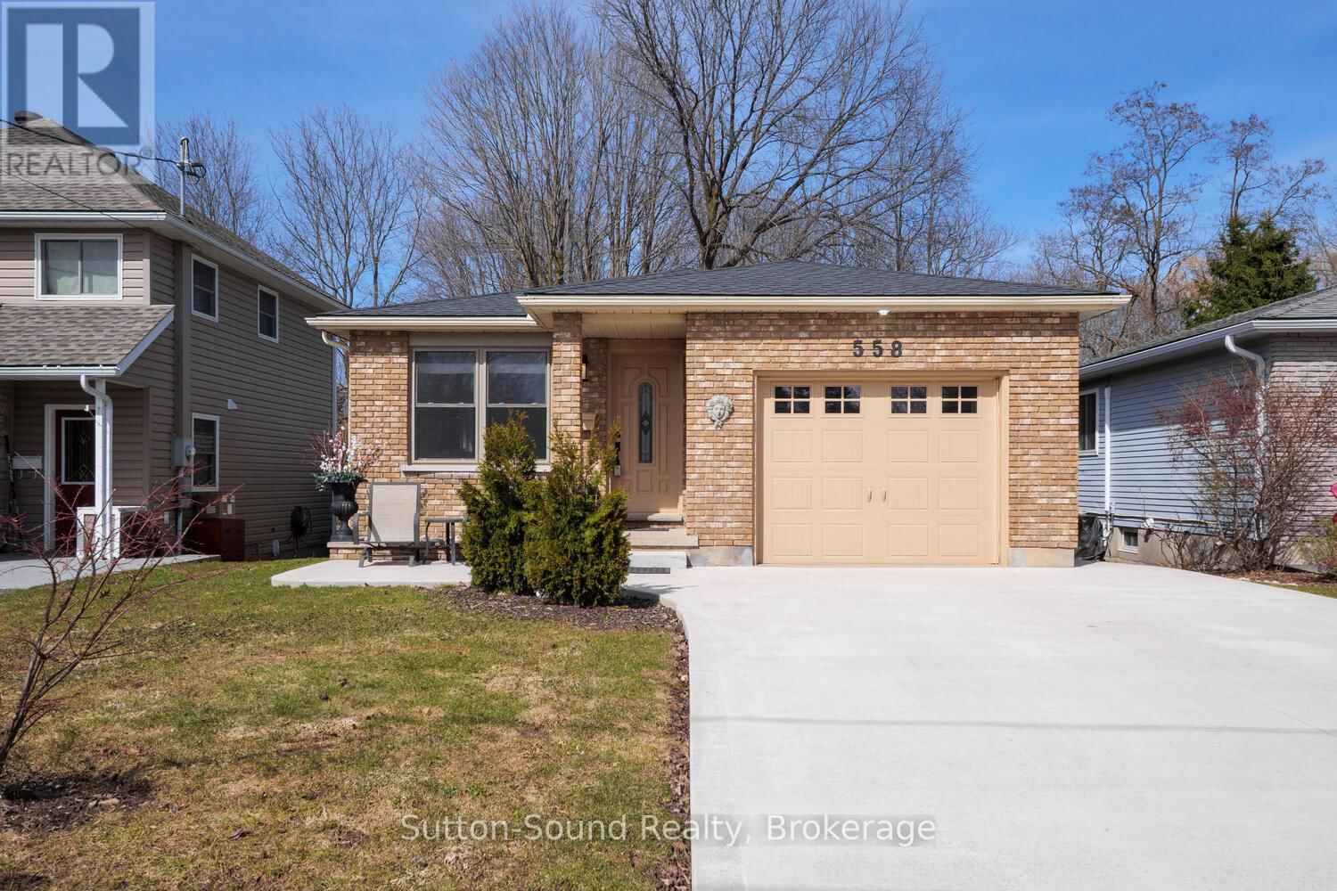 558 23RD STREET WEST Image 4