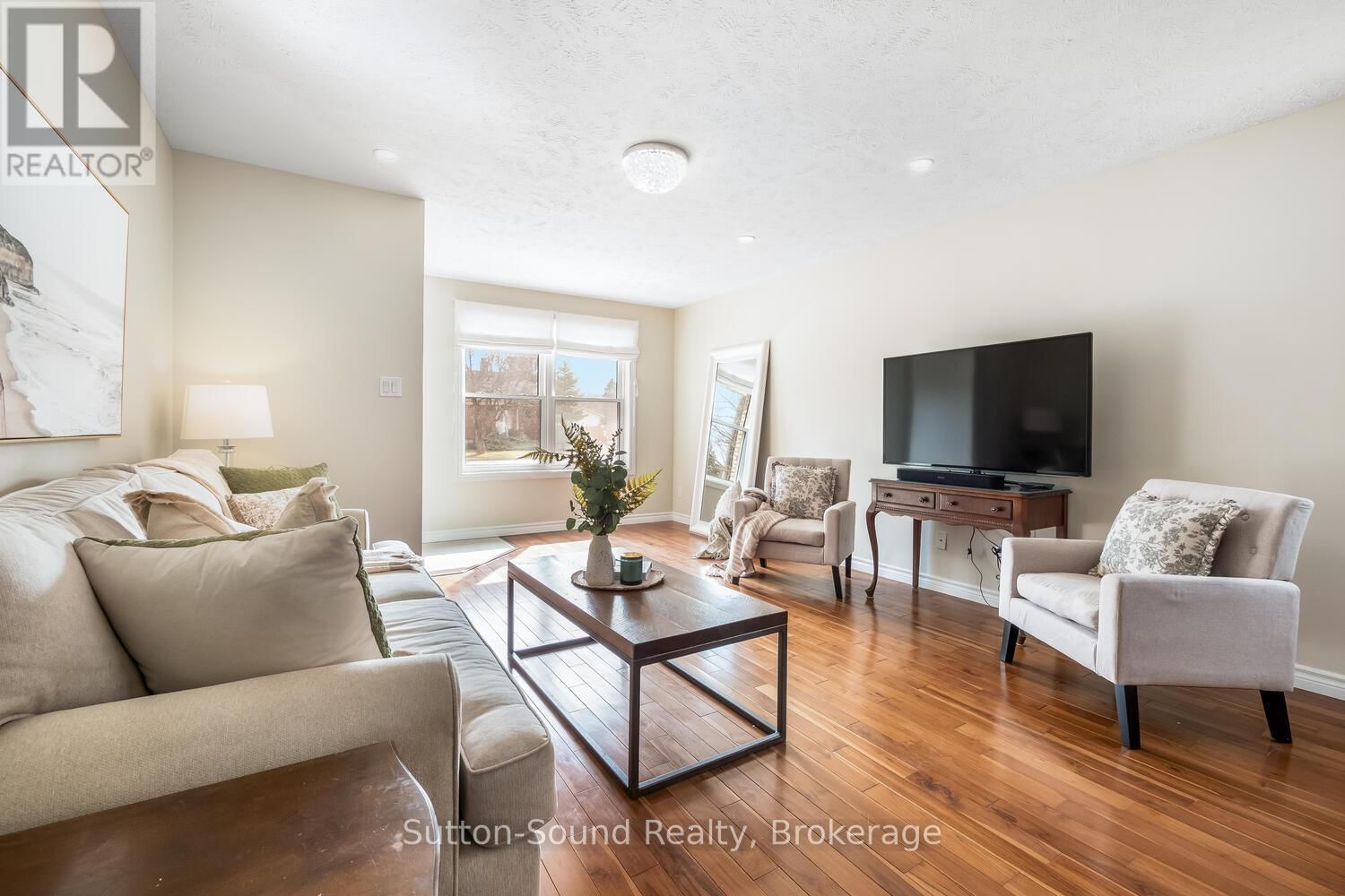 558 23RD STREET WEST Image 5