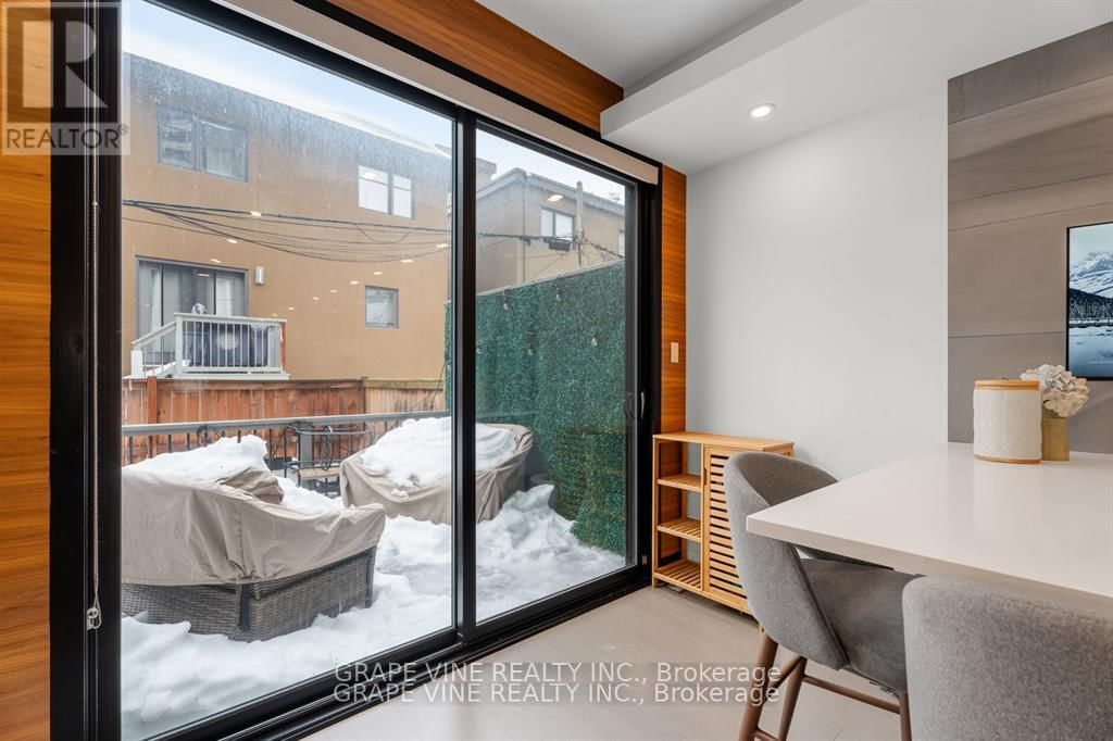 377 DOMINION AVENUE Image 15