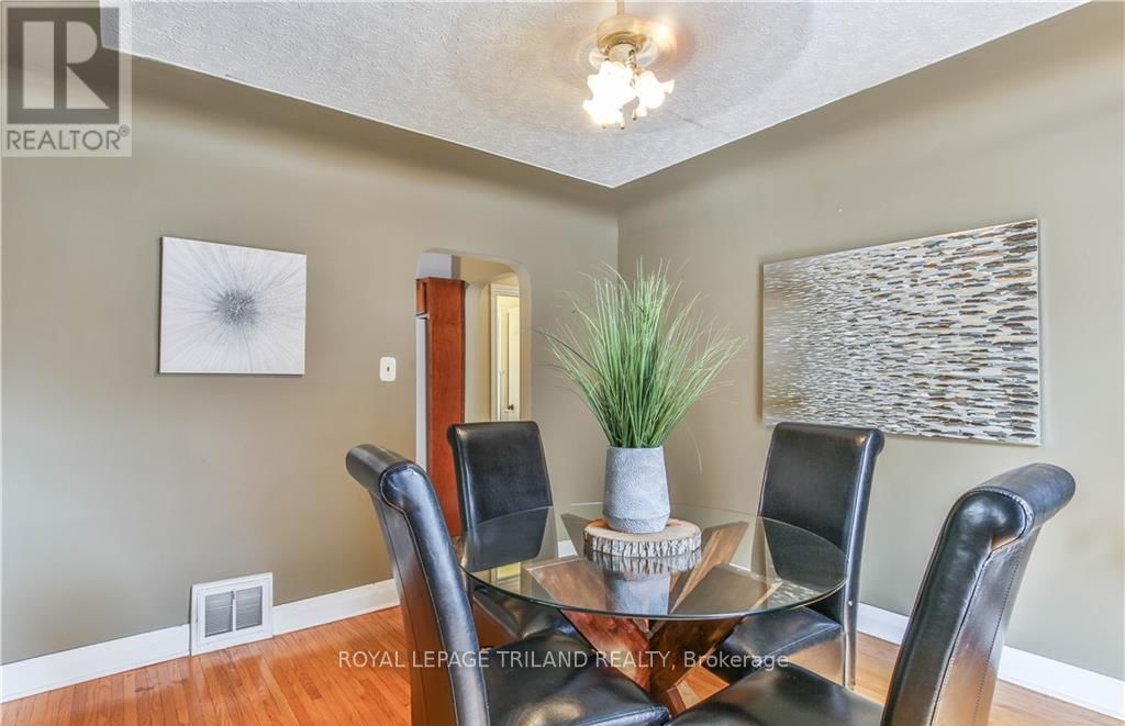 28 BEATTIE AVENUE Image 10