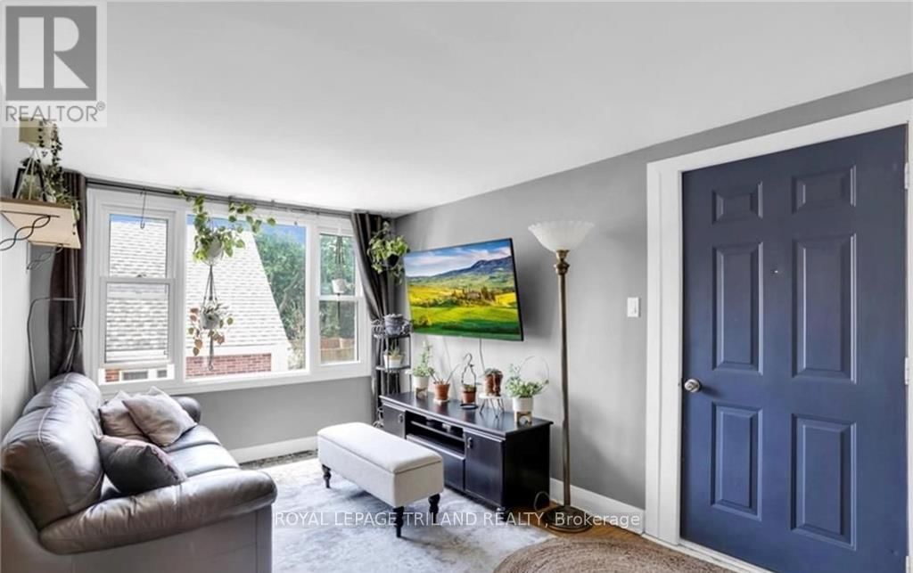 28 BEATTIE AVENUE Image 17