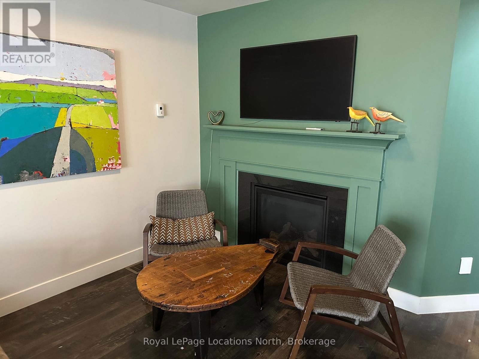 185 COURTLAND STREET Image 13