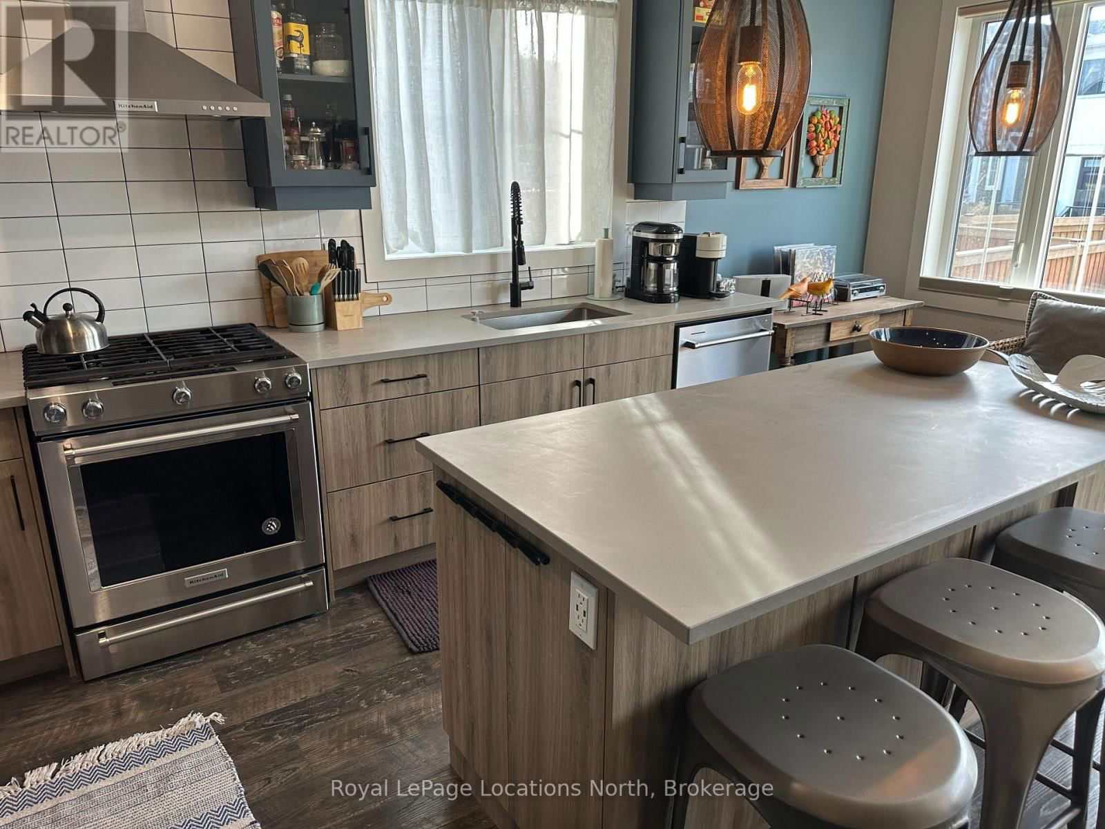 185 COURTLAND STREET Image 5